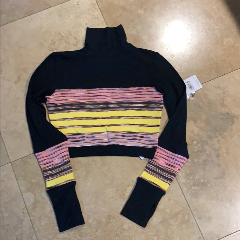 Free People long sleeve crop